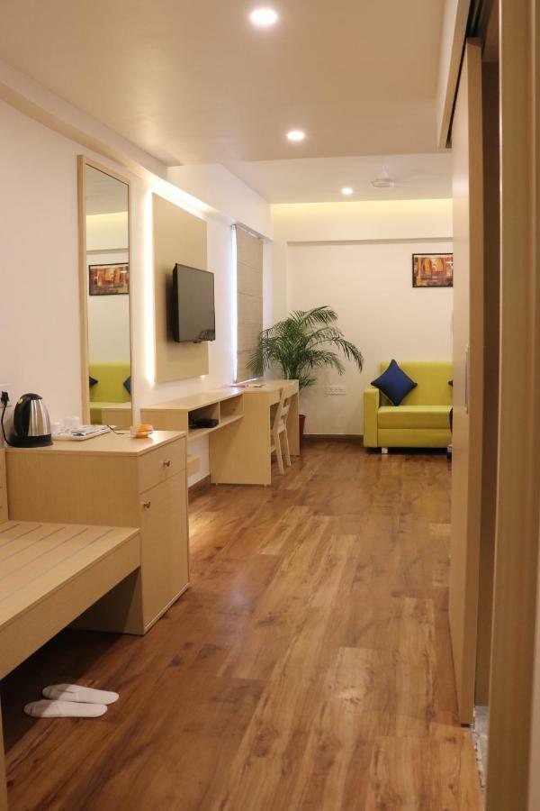 Hotel Le Amor Kota  Bagian luar foto